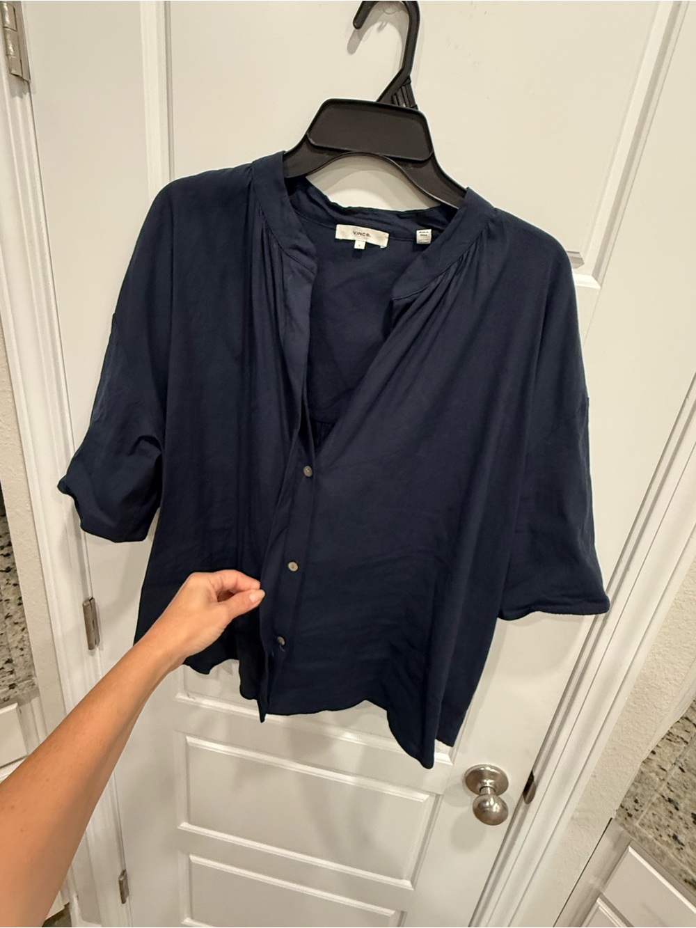 Vince Women’s Shirred Band Collar Navy Blue Linen Blend Oversized Blouse - Picture 6 of 8